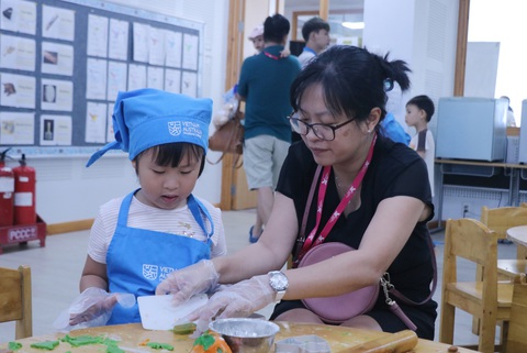 Học sinh AISVN trong một hoạt động trải nghiệm tại trường - Ảnh: TRỌNG NHÂN Học sinh AISVN trong một hoạt động trải nghiệm tại trường - Ảnh: TRỌNG NHÂN