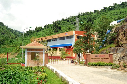 Thủy điện A Vương đảm bảo phát điện cấp nước hạ du trong mùa khô 2024- Ảnh 1. Trụ sở nhà máy thủy điện A Vương tại huyện Đông Giang và Tây Giang, tỉnh Quảng Nam