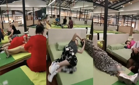 Bị ép mua nệm khi đi du lịch, 37 bà cô nằm luôn không thèm về- Ảnh 1. 37 bà cô quyết định trả đũa cửa hàng nệm bằng cách nằm dài.