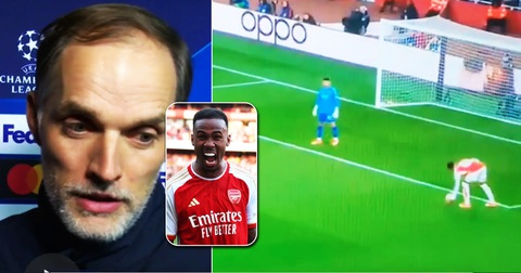 Thomas Tuchel: Trọng tài mắc sai lầm nghiêm trọng- Ảnh 1. Tình huống cầm bóng của Gabriel Magalhaes khiến HLV Thomas Tuchel nổi giận với trọng tài - Ảnh: Cắt clip