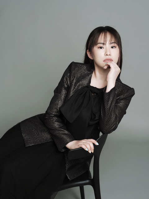 Lương Bích Hữu gây bất ngờ lấn sân màn ảnh rộng- Ảnh 4. Lương Bích Hữu gây bất ngờ lấn sân màn ảnh rộng- Ảnh 4.