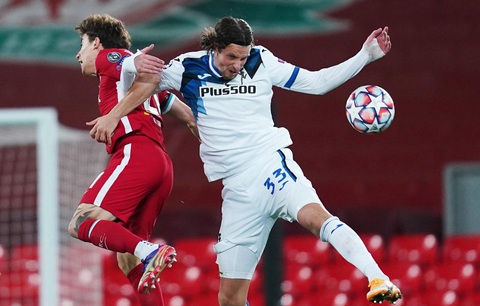 3 năm trước, Atalanta (phải) từng đánh bại Liverpool - Ảnh: REUTERS 3 năm trước, Atalanta (phải) từng đánh bại Liverpool - Ảnh: REUTERS