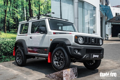 'Đừng coi Suzuki Jimny là tiểu Mẹc G'- Ảnh 1. Theo anh Tiến, cần phải hiểu xe trước khi quyết định mua xe để tránh chóng chán rồi bán lướt ồ ạt - Ảnh: QUỐC MINH