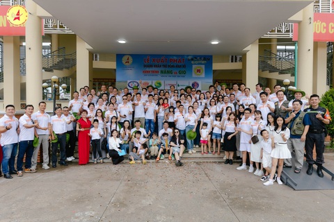 Các caravan tạo cơ hội kết nối giao thương và giao lưu gắn kết giữa các doanh nhân trẻ - Ảnh: P.L. Các caravan tạo cơ hội kết nối giao thương và giao lưu gắn kết giữa các doanh nhân trẻ - Ảnh: P.L.