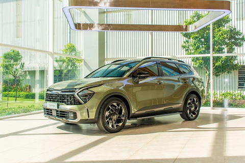 Tin tức giá xe: Kia Sportage, Sorento giảm giá lần hai chỉ trong vòng 4 tháng- Ảnh 1. Giá bán mới giúp hai mẫu SUV của Kia trở nên hấp dẫn hơn - Ảnh: Đại lý Kia
