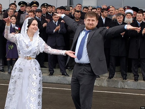 Cộng hòa Chechnya cấm lưu hành các loại nhạc quá nhanh hoặc quá chậm- Ảnh 1. Cộng hòa Chechnya cấm lưu hành các loại nhạc quá nhanh hoặc quá chậm- Ảnh 1.