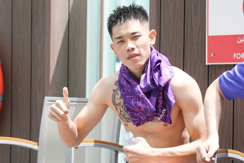 U23 Việt Nam thư giãn tại bể bơi- Ảnh 4. Tiền đạo Nguyễn Đình Bắc hiện đang được xếp đá tiền đạo trái trong đội hình U23 Việt Nam - Ảnh: VFF