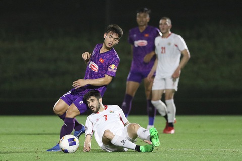 U23 Việt Nam thua U23 Jordan 3-4 trong loạt sút luân lưu 11m- Ảnh 7. U23 Việt Nam thử nghiệm gần như toàn bộ 27 cầu thủ mang sang Qatar - Ảnh: VFF