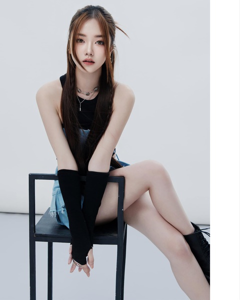 Hoa hậu đi hát, Thoại Nghi liệu có tạo nên sự khác biệt?- Ảnh 5. Theo đuổi nghệ thuật với tinh thần nghiêm túc và được định hướng bởi đội ngũ ê kíp chuyên nghiệp, giọng ca gen Z được dự đoán sẽ trở thành một trong những giọng ca gen Z nổi bật của V-pop trong tương lai.