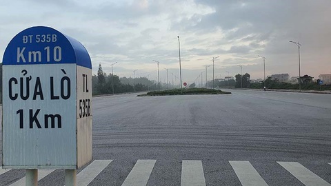 Hơn 14.600 tỉ đầu tư vào Nghệ An trong 3 tháng đầu năm- Ảnh 3. Dự án đường giao thông nối Vinh - Cửa Lò giai đoạn 2 - Ảnh: MỸ LINH