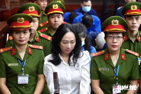 Vì sao bà Trương Mỹ Lan phải chịu án phí ‘khủng’, lên đến 674 tỉ đồng?- Ảnh 1. Bà Trương Mỹ Lan lãnh mức án tử hình - Ảnh: HỮU HẠNH