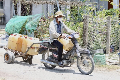 Năm nay Tiền Giang, Long An bị xâm nhập mặn nặng nhất- Ảnh 2. Tỉnh Tiền Giang, Long An được nhận định chịu ảnh hưởng của hạn mặn nặng nhất trong năm nay - Ảnh: PHƯƠNG QUYÊN