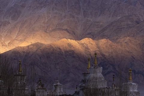 Vội đến Ladakh khi còn được dạo bước trên những dòng sông băng- Ảnh 5. Vội đến Ladakh khi còn được dạo bước trên những dòng sông băng- Ảnh 5.
