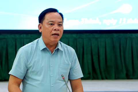 Hoàn thành giải phóng mặt bằng dự án cao tốc Biên Hòa - Vũng Tàu trước 30-6, không đổ qua đổ lại- Ảnh 1. Ông Võ Tấn Đức, quyền chủ tịch UBND tỉnh Đồng Nai, yêu cầu các đơn vị tập trung hoàn thành giải phóng mặt bằng dự án cao tốc Biên Hòa - Vũng Tàu trước 30-6 - Ảnh: A LỘC