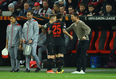Xabi Alonso: Từ cầu thủ xuất sắc đến thiên tài huấn luyện viên - Ảnh 3. Những triết lý của Alonso phù hợp và giúp Leverkusen thăng hoa - Ảnh: REUTERS