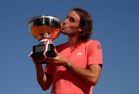Tsitsipas lần thứ 3 vô địch Monte Carlo Master- Ảnh 1. Tsitsipas có chức vô địch thuyết phục ở Monte Carlo 2024 - Ảnh: ATP