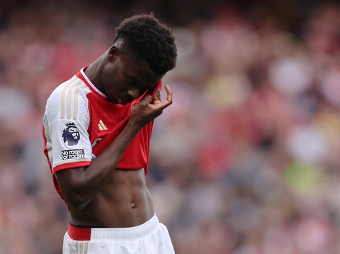 Nối bước Liverpool, Arsenal cũng thua Aston Villa- Ảnh 1. Arsenel đã chơi tệ và để Aston Villa đánh bại - Ảnh: REUTERS