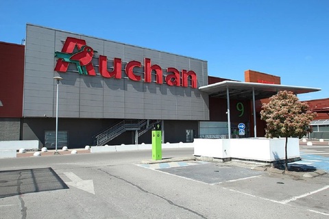 Tập đoàn bán lẻ Auchan SA của Pháp bán các tài sản tại Nga- Ảnh 1. Một cửa hàng của Tập đoàn bán lẻ Auchan SA - Ảnh: Wiipedia