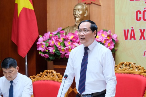 Ông Dương Xuân Huyên - phó chủ tịch Thường trực UBND tỉnh Lạng Sơn - Ảnh: HÀ QUÂN Ông Dương Xuân Huyên - phó chủ tịch thường trực UBND tỉnh Lạng Sơn - Ảnh: HÀ QUÂN