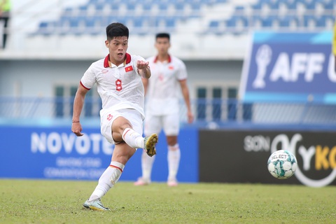 Tiền vệ Nguyễn Đức Việt từng là trụ cột trong đội hình U23 Việt Nam dưới trướng HLV Hoàng Anh Tuấn vô địch Đông Nam Á năm 2023 - Ảnh: HOÀNG TÙNG Tiền vệ Nguyễn Đức Việt từng là trụ cột trong đội hình U23 Việt Nam dưới trướng HLV Hoàng Anh Tuấn vô địch Đông Nam Á năm 2023 - Ảnh: HOÀNG TÙNG