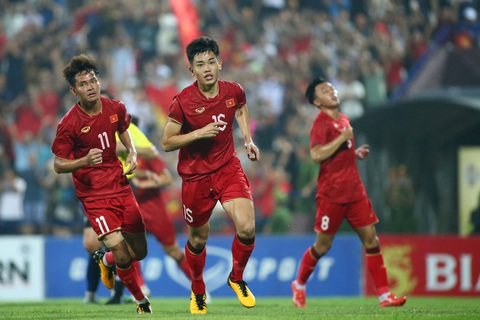 Nguyễn Đình Bắc (15) và Bùi Vĩ Hào (11) là hai mũi nhọn tấn công quan trọng của U23 Việt Nam từ vòng loại U23 châu Á 2024 - Ảnh: HOÀNG TÙNG Nguyễn Đình Bắc (15) và Bùi Vĩ Hào (11) tiếp tục là hai mũi nhọn tấn công quan trọng của U23 Việt Nam tại VCK U23 châu Á 2024 - Ảnh: HOÀNG TÙNG