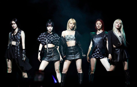 Le Sserafim từng được kỳ vọng nhiều tại Coachella 2024 - Ảnh: Getty Le Sserafim từng được kỳ vọng nhiều tại Coachella 2024 - Ảnh: Getty