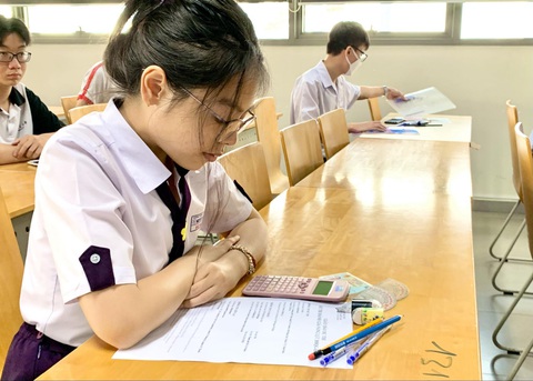 Thí sinh có thể tham gia cả 2 đợt thi đánh giá năng lực của Đại học Quốc gia TP.HCM. Kết quả của đợt thi nào cao hơn sẽ được sử dụng để xét tuyển - Ảnh: T.HUỲNH Thí sinh có thể tham gia cả 2 đợt thi đánh giá năng lực của Đại học Quốc gia TP.HCM. Kết quả của đợt thi nào cao hơn sẽ được sử dụng để xét tuyển - Ảnh: T.HUỲNH