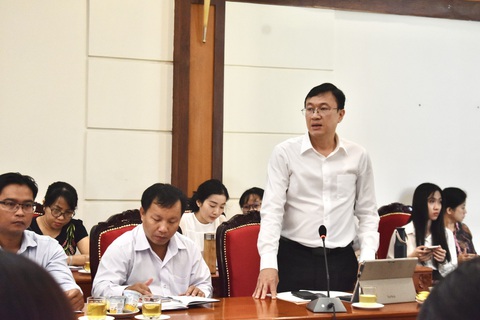 Kinh doanh dược qua sàn thương mại điện tử, cần được Đại biểu nêu ý kiến tại hội thảo - Ảnh: C.T.