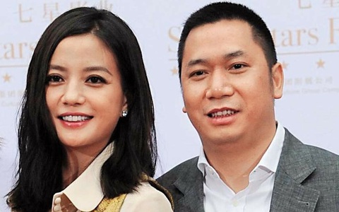 Vợ chồng Triệu Vy - Ảnh: weibo Vợ chồng Triệu Vy - Ảnh: Weibo