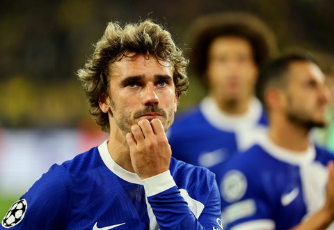 Dortmund đi tiếp ở Champions League sau chiến thắng kịch tính trước Atletico Madrid- Ảnh 3. Vẻ mặt thất thần của Antoine Griezmann sau trận thua Dortmund - Ảnh: REUTERS