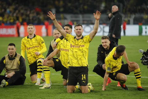 Dortmund đi tiếp ở Champions League sau chiến thắng kịch tính trước Atletico Madrid- Ảnh 1. Niềm vui của Dortmund sau khi loại Atletico Madrid khỏi Champions League - Ảnh: REUTERS