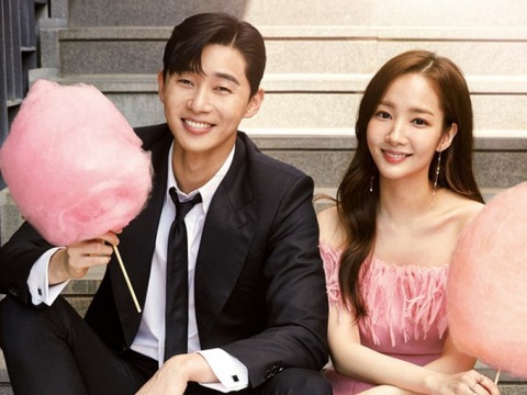 Thư ký Kim sao thế? là tác phẩm đình đám ở thời điểm phát hành - Ảnh: tvN Thư ký Kim sao thế? là tác phẩm đình đám ở thời điểm phát hành - Ảnh: tvN