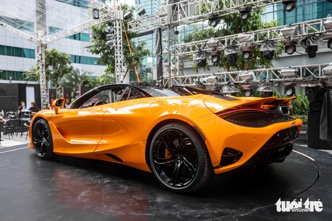 McLaren 750S ra mắt Việt Nam: Giá từ 20 tỉ, mạnh nhất lịch sử hãng- Ảnh 10. Hiện nay, ở Việt Nam đã có doanh nhân Hoàng Kim Khánh công khai đặt mua một chiếc McLaren 750S Spider vào hồi tháng 7-2023.