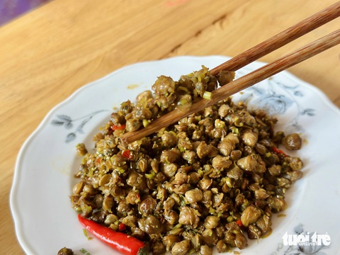 Trăm món ngọt lành con hến miền Tây- Ảnh 9. Hến kho sả ớt ăn rất bắt cơm - Ảnh: ĐẶNG TUYẾT