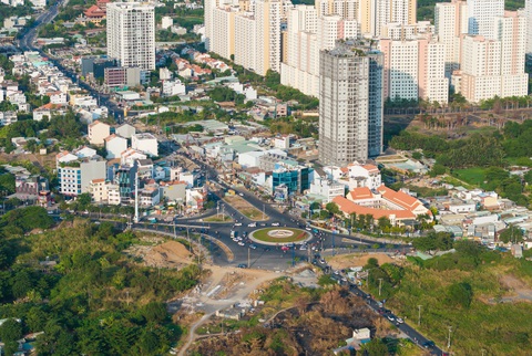 'Nút cổ chai' Lương Định Của: 9 năm chưa xong 2km- Ảnh 14. Một điểm sáng của dự án nâng cấp xây dựng đường Lương Định Của chính là gói xây lắp nút giao thông Trần Não - Lương Định Của - đại lộ Vòng Cung (giai đoạn 1), tổng mức đầu tư hơn 826 triệu đồng đã hoàn thành năm ngoái - Ảnh: CHÂU TUẤN