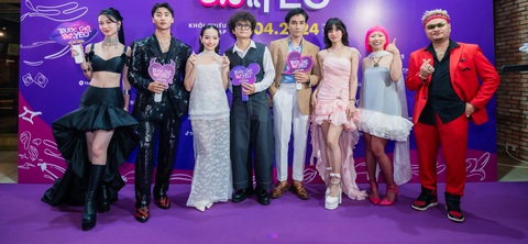 B4S - Trước giờ yêu, câu chuyện tình yêu ẩn sau vô vàn cảnh nóng- Ảnh 3. Dàn diễn viên chính trong phim tại buổi ra mắt - Ảnh: ĐPCC