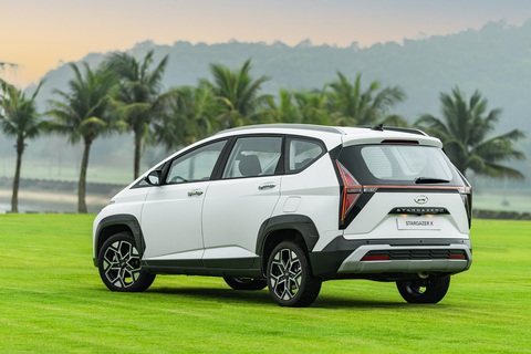 Hyundai Stargazer 2024 ra mắt Việt Nam, giá từ 489 triệu rẻ nhất phân khúc- Ảnh 4. Hyundai Stargazer 2024 ra mắt Việt Nam, giá từ 489 triệu rẻ nhất phân khúc- Ảnh 4.