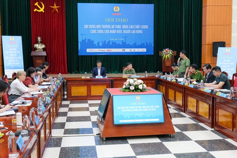 Liên quan đến Liên quan đến
