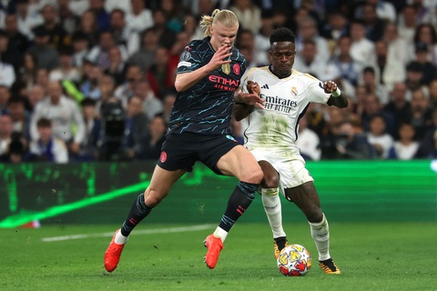 Man City (trái) đang nắm lợi thế so với Real Madrid - Ảnh: Reuters Man City (trái) đang nắm lợi thế so với Real Madrid - Ảnh: Reuters