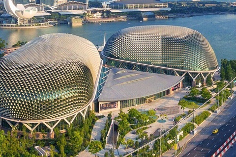 Tối 16-4, Hà Anh Tuấn thông báo đã bán hết vé hai đêm diễn ở Nhà hát Esplanade, Singapore vào tháng 6 tới - Ảnh: Klook Tối 16-4, Hà Anh Tuấn thông báo đã bán hết vé hai đêm diễn ở Nhà hát Esplanade, Singapore vào tháng 6 tới - Ảnh: Klook