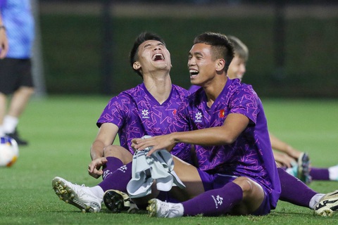 U23 Việt Nam đã tường tận đối thủ Kuwait- Ảnh 5. Nhiều tiếng cười xuất hiện trong buổi tập của đội tuyển U23 Việt Nam - Ảnh: VFF