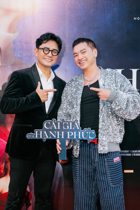Dàn sao đổ bộ thảm đỏ phim Cái giá của hạnh phúc- Ảnh 7. Diễn viên Trương Minh Cường cùng diễn viên Quang Minh