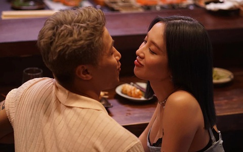 Tôn Kinh Lâm và Jun Vũ lần đầu đóng cặp trong B4S - Trước giờ yêu - Ảnh: ĐPCC Tôn Kinh Lâm và Jun Vũ lần đầu đóng cặp trong B4S - Trước giờ yêu - Ảnh: ĐPCC