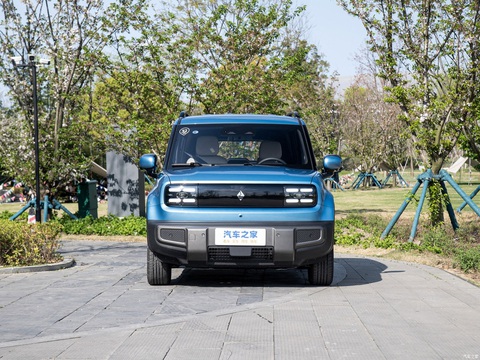 Xe Baojun Yep sắp vào Việt Nam thêm bản 5 cửa tiện dụng, đắt hơn- Ảnh 3. Baojun Yep Plus có dáng vuông vắn với ngôn ngữ thiết kế