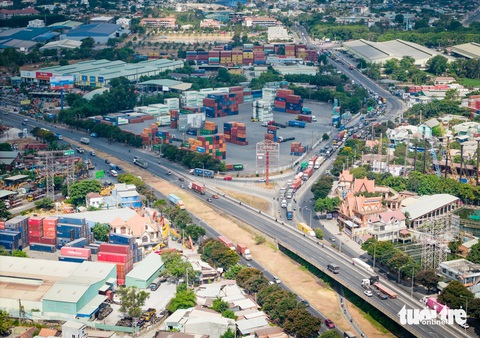 Hiện trạng các gói thầu có sự góp mặt của Tập đoàn Thuận An ở TP.HCM- Ảnh 5. Theo kế hoạch, gói thầu XL5 đoạn qua TP Thủ Đức sẽ nối với đường Mỹ Phước Tân Vạn (đoạn qua tỉnh Bình Dương) - Ảnh: CHÂU TUẤN