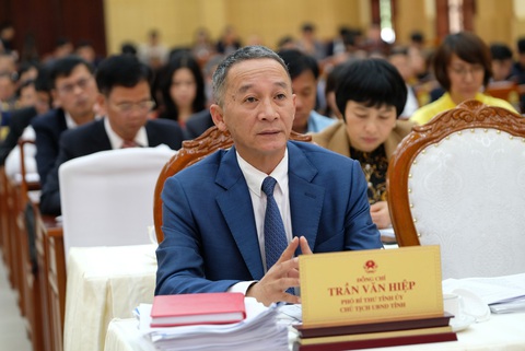 Bãi nhiệm chức danh chủ tịch HĐND tỉnh với cựu bí thư Tỉnh ủy Lâm Đồng- Ảnh 4. Ông Trần Văn Hiệp, cựu chủ tịch UBND tỉnh Lâm Đồng - Ảnh: M.V.