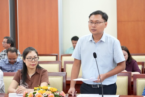 Ông Nguyễn Hồ Hải: TP.HCM cần sự dấn thân, hiến kế của cơ quan báo chí- Ảnh 4. Phó bí thư Thành đoàn TP.HCM Trương Minh Tước Nguyên phát biểu tại hội nghị - Ảnh: HỮU HẠNH