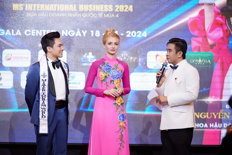 Hoa hậu Nga 2017 sang Việt Nam, mặc áo dài chọn Hoa hậu Doanh nhân quốc tế- Ảnh 2. Hoa hậu Nga 2017 sang Việt Nam, mặc áo dài chọn Hoa hậu Doanh nhân quốc tế- Ảnh 2.