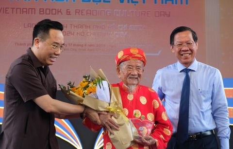104 tuổi, nhà nghiên cứu Nguyễn Đình Tư được trao Giải thưởng Sách quốc gia lần thứ hai - Ảnh 1. Giải thưởng Sách quốc gia sẽ lần thứ 2 trao giải cho nhà nghiên cứu 104 tuổi Nguyễn Đình Tư - Ảnh 1.