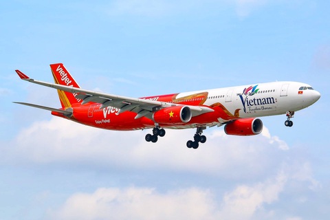 Vietjet công bố báo cáo kiểm toán 2023- Ảnh 4. Kết quả tài chính sau kiểm toán cho thấy Vietjet đạt lợi nhuận vận tải hàng không tích cực trong năm 2023. - Ảnh: TL